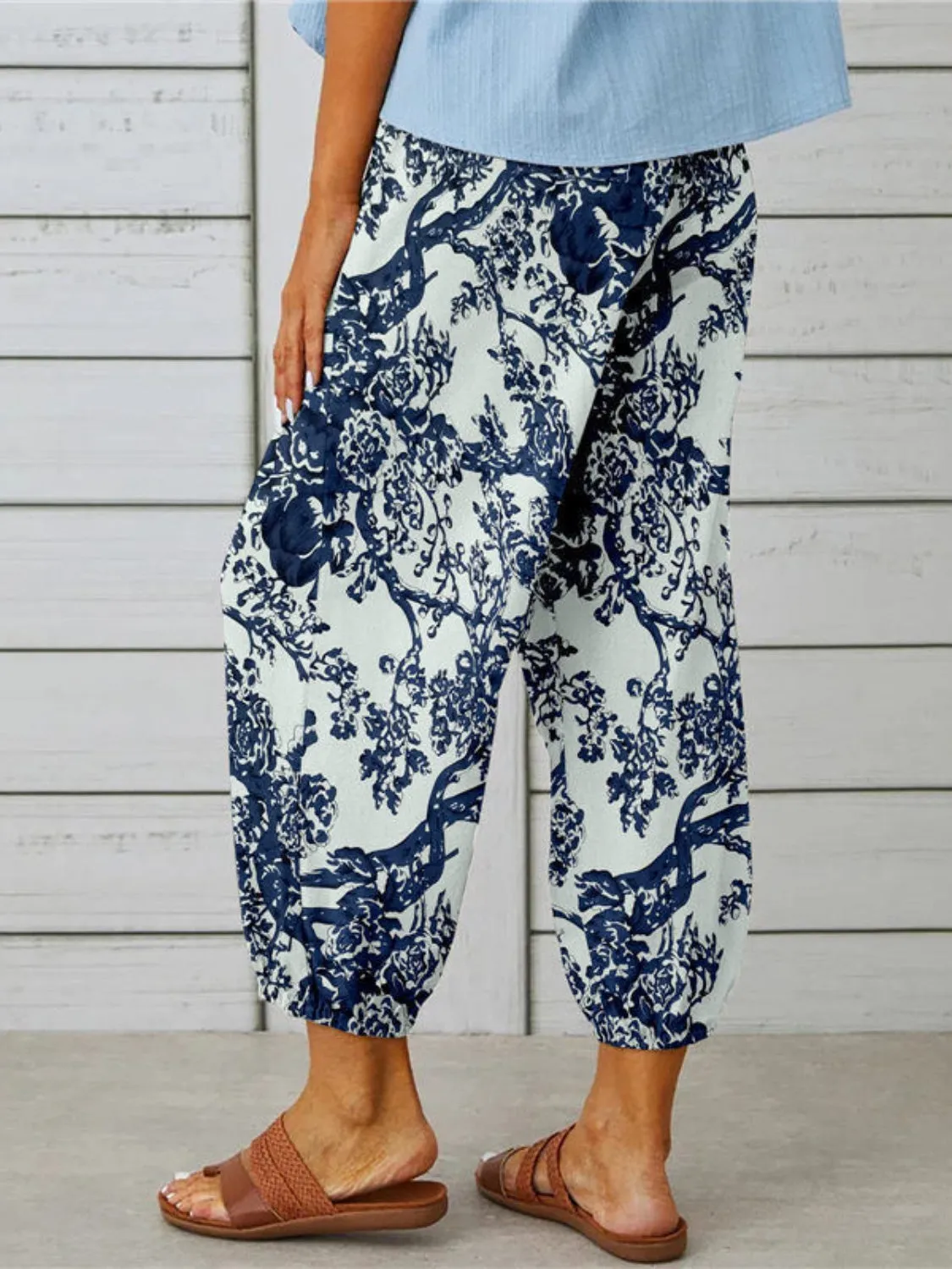 Bohemian Printed Tied Cropped Capris Pants