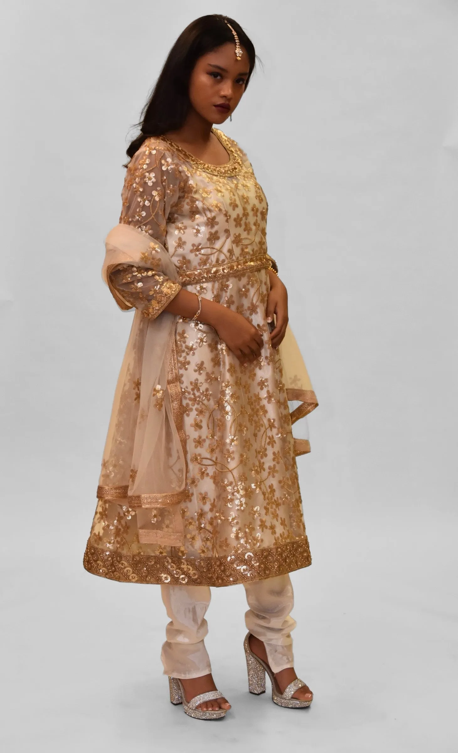 Fancy Heavy Embroidered Pearl White Salwar Kameez