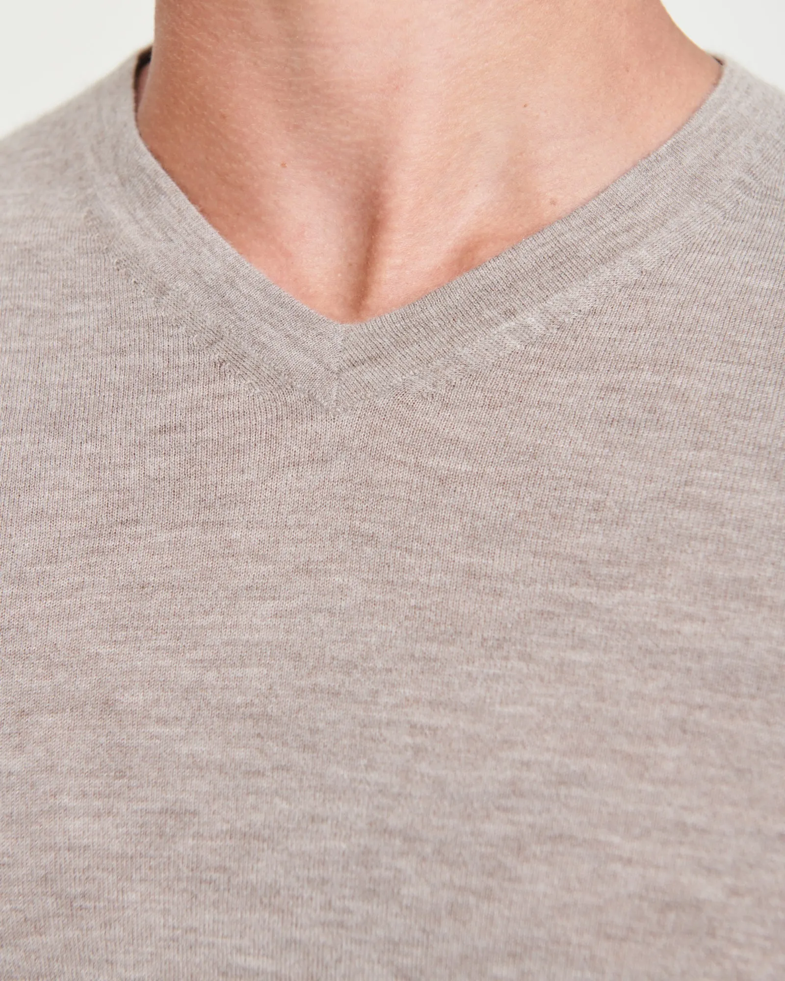Super Fine Cashmere Long Sleeve V-Neck